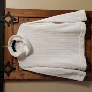 Reitmans Chenille Cabled Cowl Sweater Small